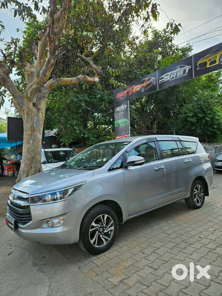 Toyota Innova Crysta 2.4 Vx Mt, 2019, Diesel