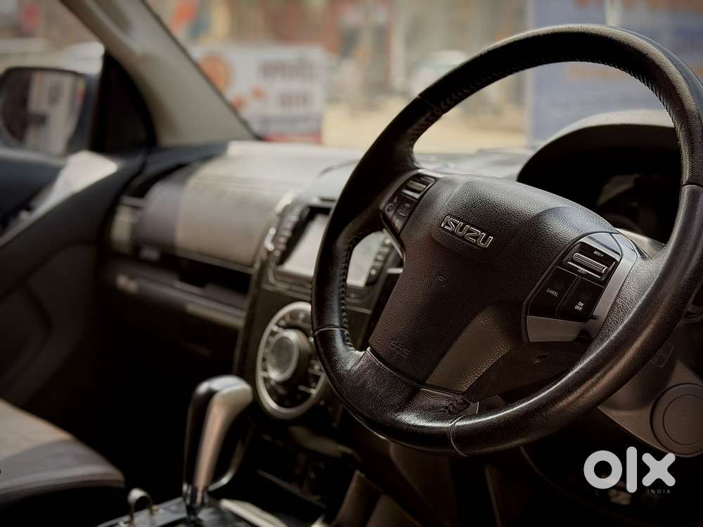 Isuzu V-cross Z Prestige 4x4 At, 2022, Diesel