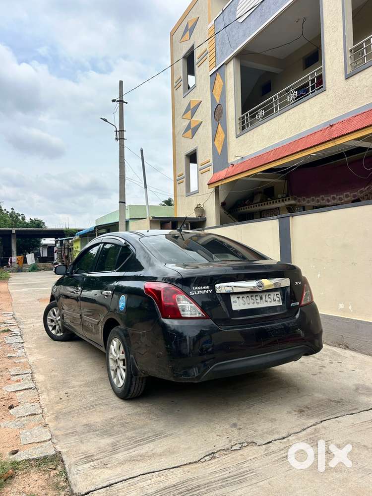 Nissan Sunny Diesel 2015