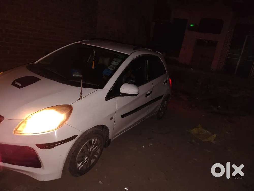 Honda Brio 2014 Petrol Well Maintained
