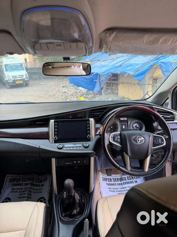 Toyota Innova Crysta 2.4 Zx Mt 8 Seater 2021
