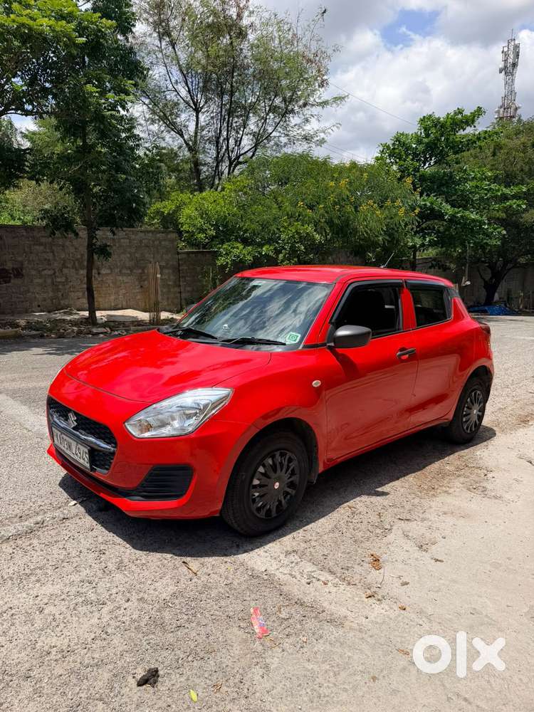 Maruti Suzuki Swift 1.2 Lxi (o), 2022, Petrol