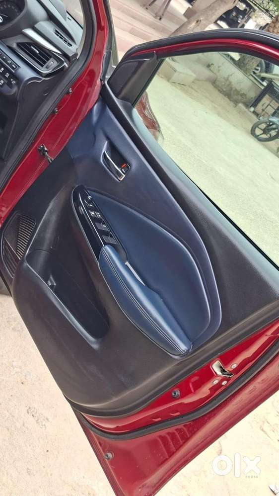 Maruti Suzuki Nexa Baleno 2022 Alpha 1.2 Top Model Opulent Red