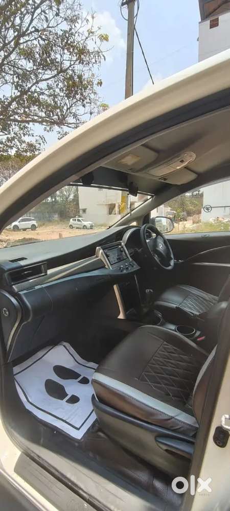 Toyota Innova Crysta 2019