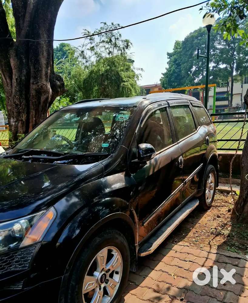 First Onwer Mahindra Xuv500 2012 Diesel Manual 2wd None Accidental