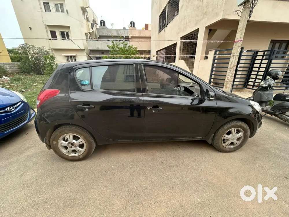 Hyundai I20 Sportz Diesel 2012 1.4 Crdi 1.06 Lakh Km Well Maintained
