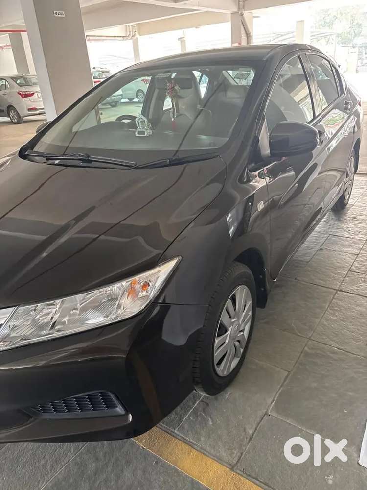 Single Handed Run,well Maintained Car 78000 Kms