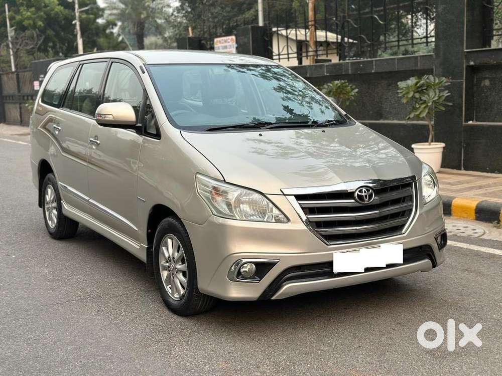 Toyota Innova 2.5 Zx 7 Str Bs-iv, 2015, Diesel