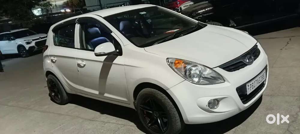Hyundai I20 2012 Diesel 109000 Km Driven