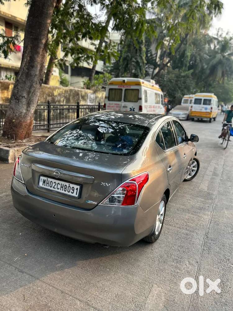 Nissan Sunny 2012 Diesel 105000 Km Driven