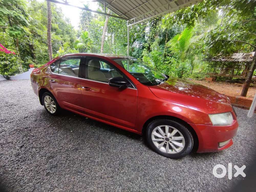 Rare Ckd Model Skoda Octavia 1.4 Tsi Manual Transmission.