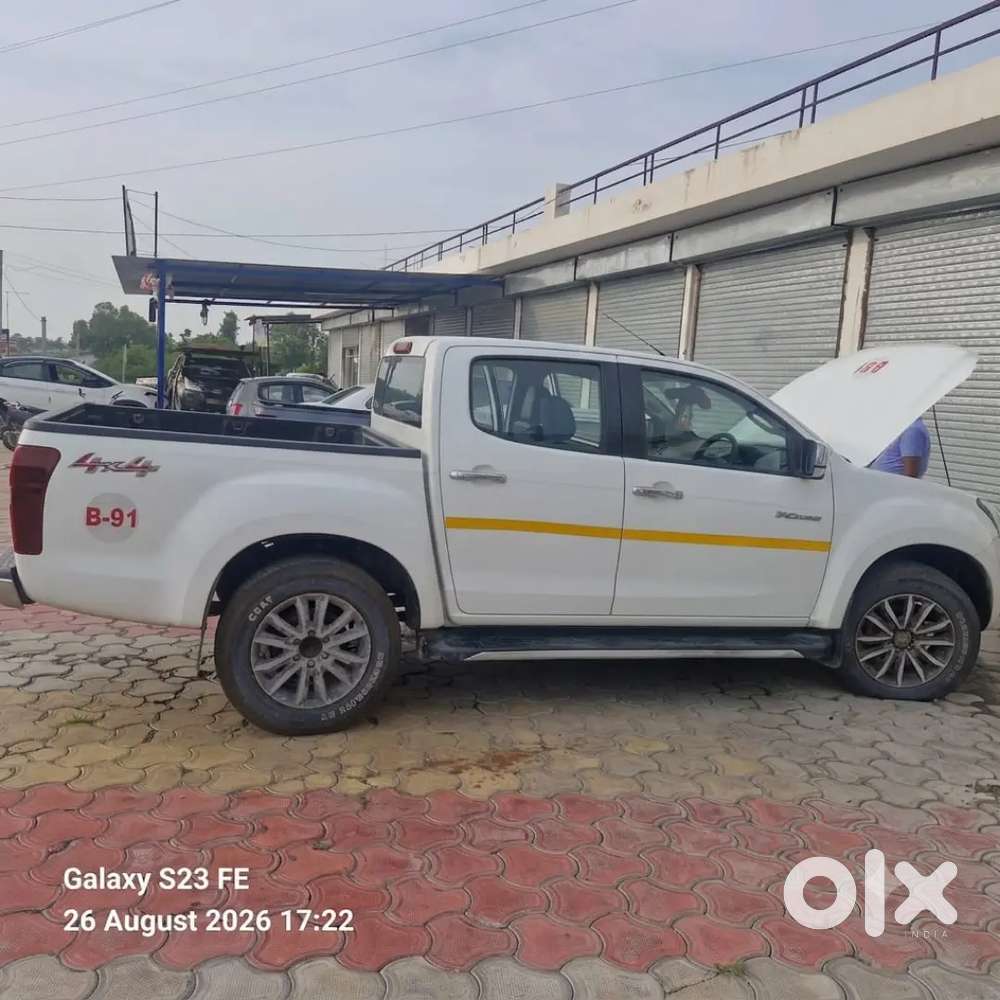 Isuzu V-cross Z Prestige 2022
