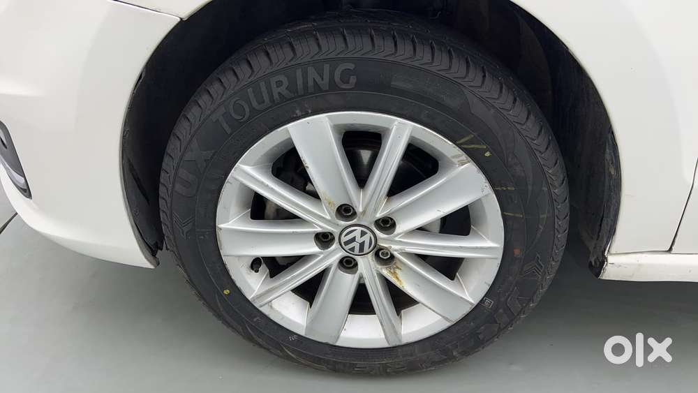 Volkswagen Vento 2013-2015 1.2 Tsi Highline At, 2016, Petrol