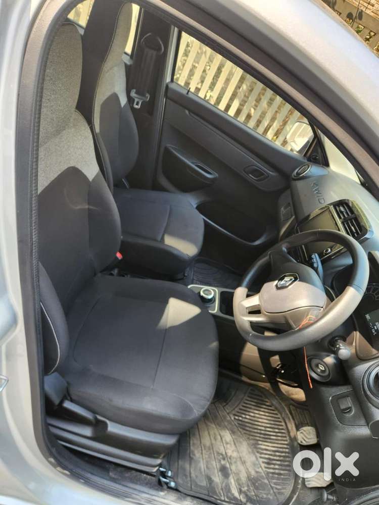 Renault Kwid Petrol Well Maintained