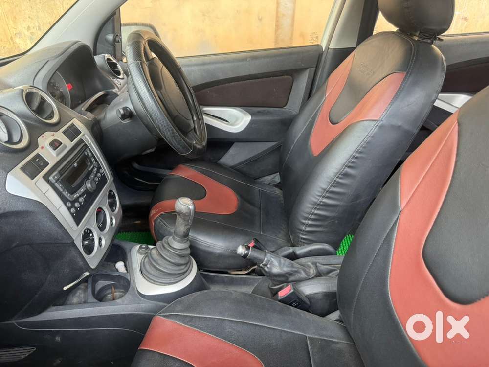 Ford Figo 1.2 Petrol 2012