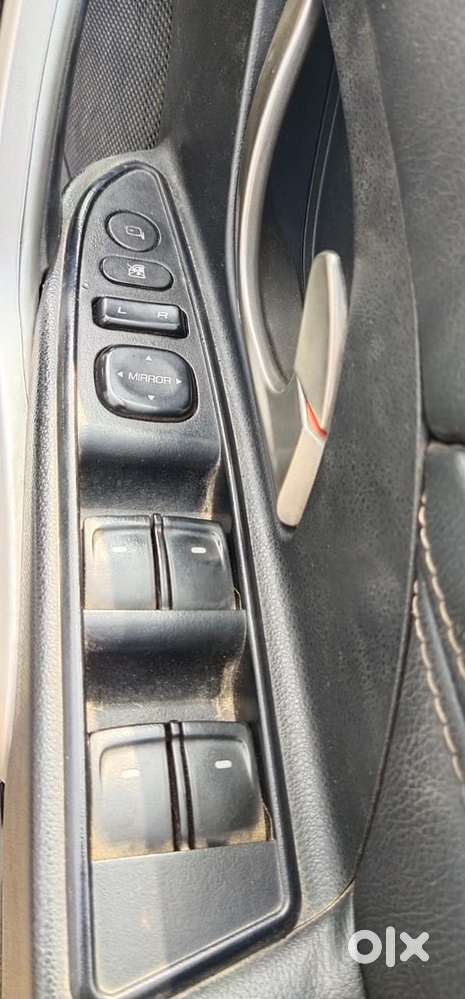 Mahindra Xuv500 W11 Option, 2019, Diesel