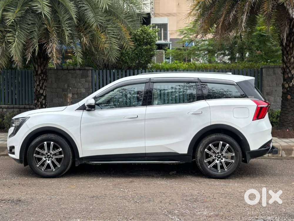 Mahindra Xuv700 Ax7l 6 Str At, 2024, Petrol