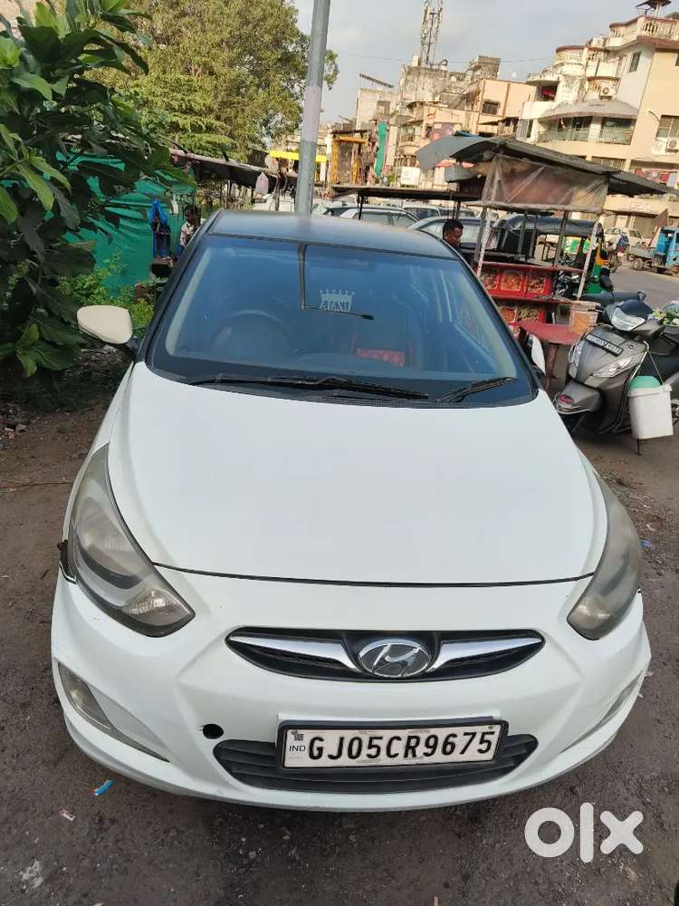 Hyundai Verna 1.6 Sx 2011
