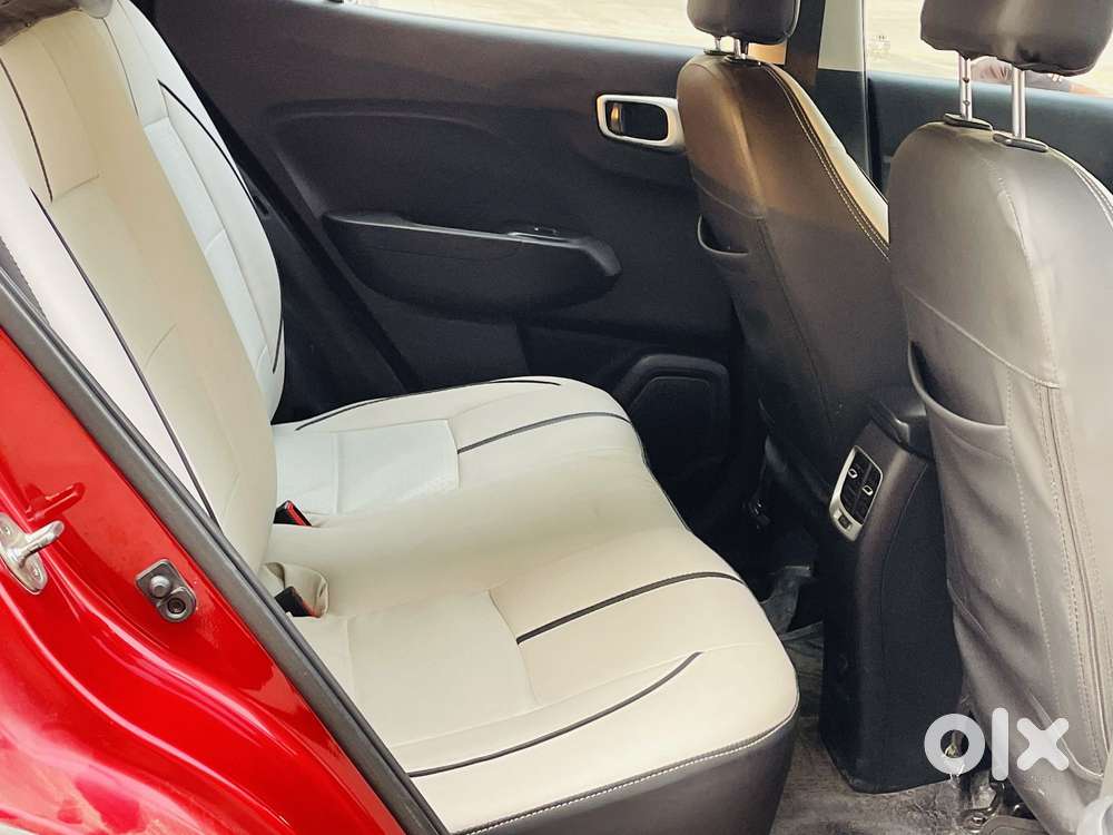 Hyundai Venue Sx Plus Turbo Dct, 2019, Petrol