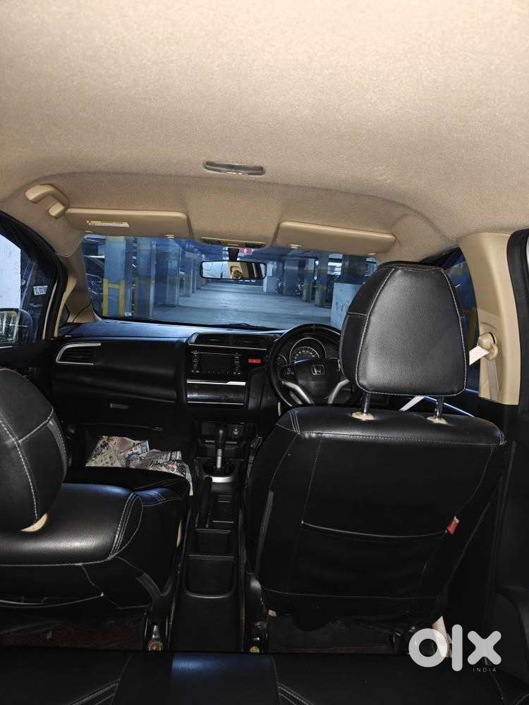 Honda Jazz V Automatic, 2016, Petrol