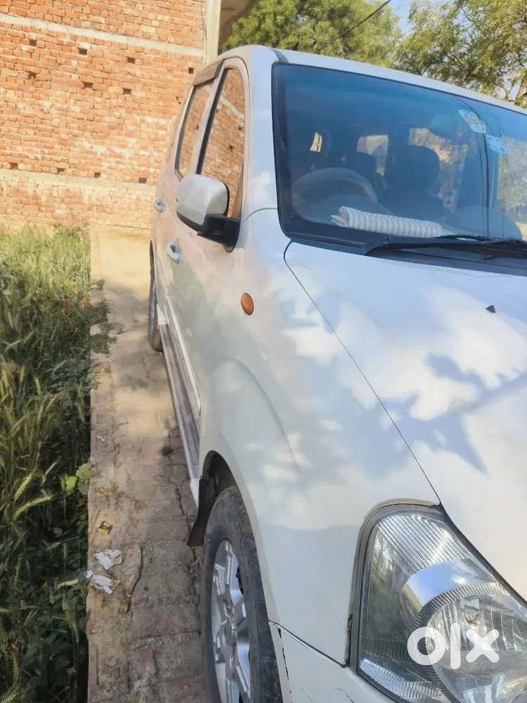 Liv Chakka Top Model