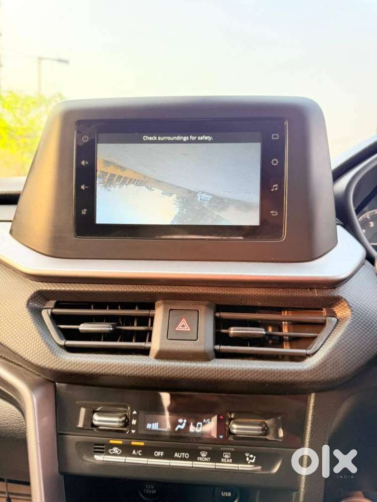 Maruti Suzuki Brezza 1.5 Vxi Cng, 2023, Cng & Hybrids