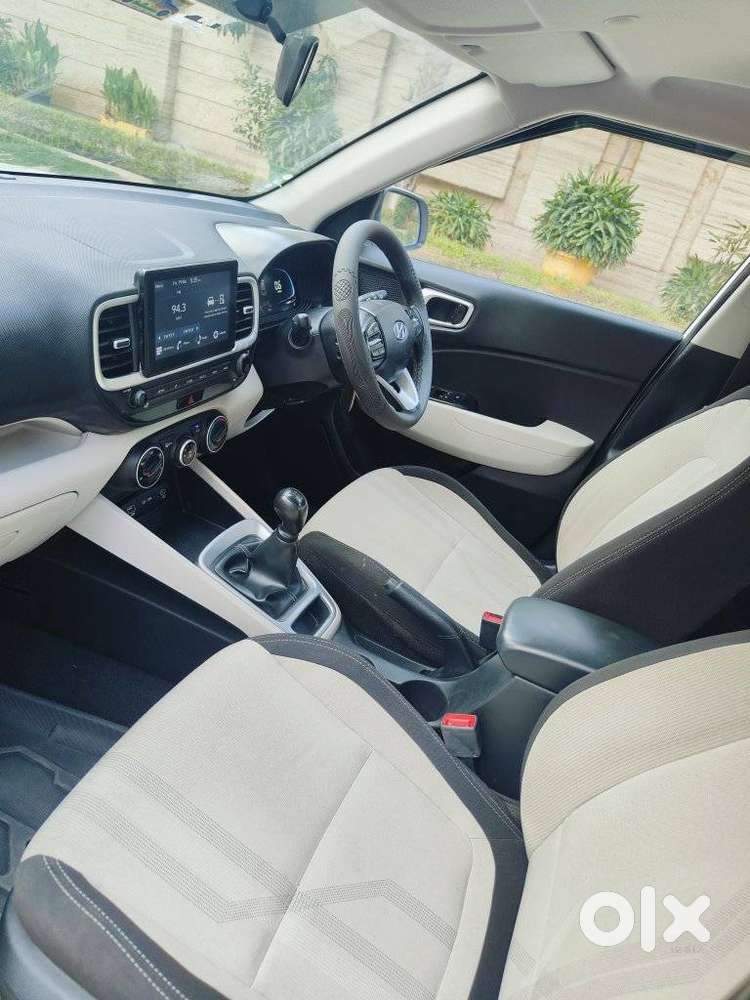 Hyundai Venue S Mt 1.2 Kappa, 2024, Petrol