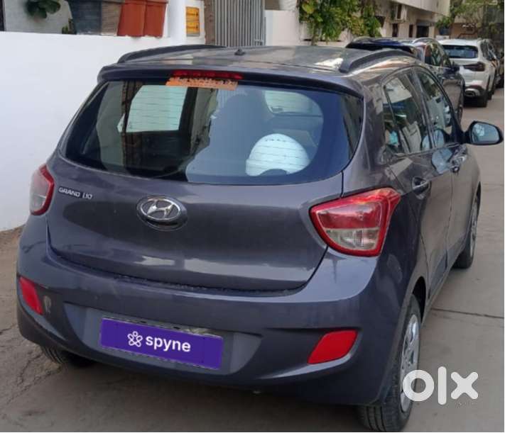 Hyundai Grand I10 Sportz 2016 Model  Excellent Condition  First Owne