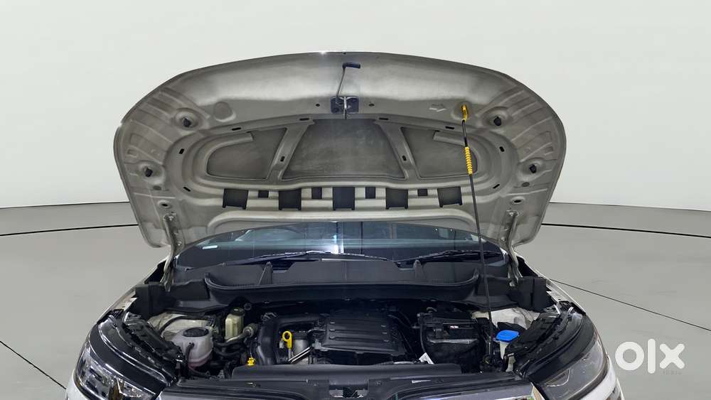 Skoda Kushaq 1.0 Tsi Ambition, 2022, Petrol