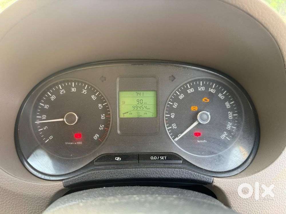 Skoda Rapid 1.5 Elegance Tdi Mt, 2014, Diesel