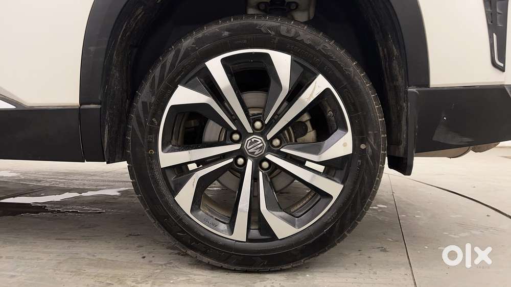Mg Hector Sharp Pro 1.5 Turbo Cvt, 2023, Petrol