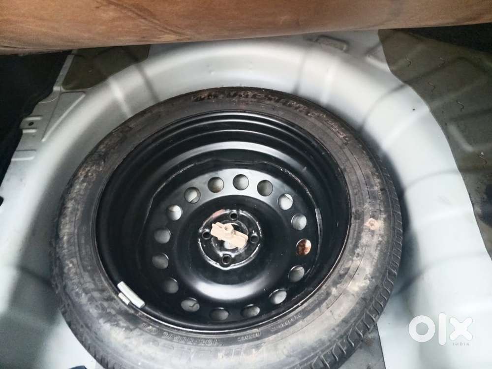 Hyundai Verna Sx(o) Petrol At, 2015, Petrol