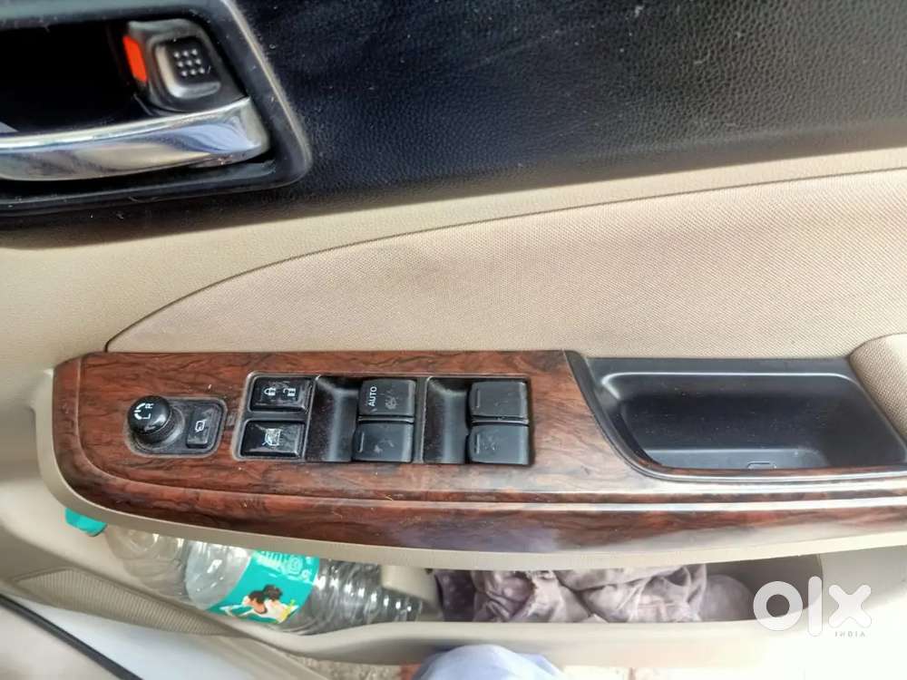 Maruti Suzuki Dzire 2021 Petrol 60900 Km Driven