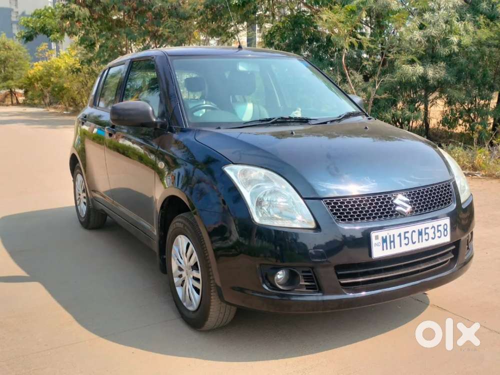 Maruti Suzuki Swift Vxi, 2010, Petrol