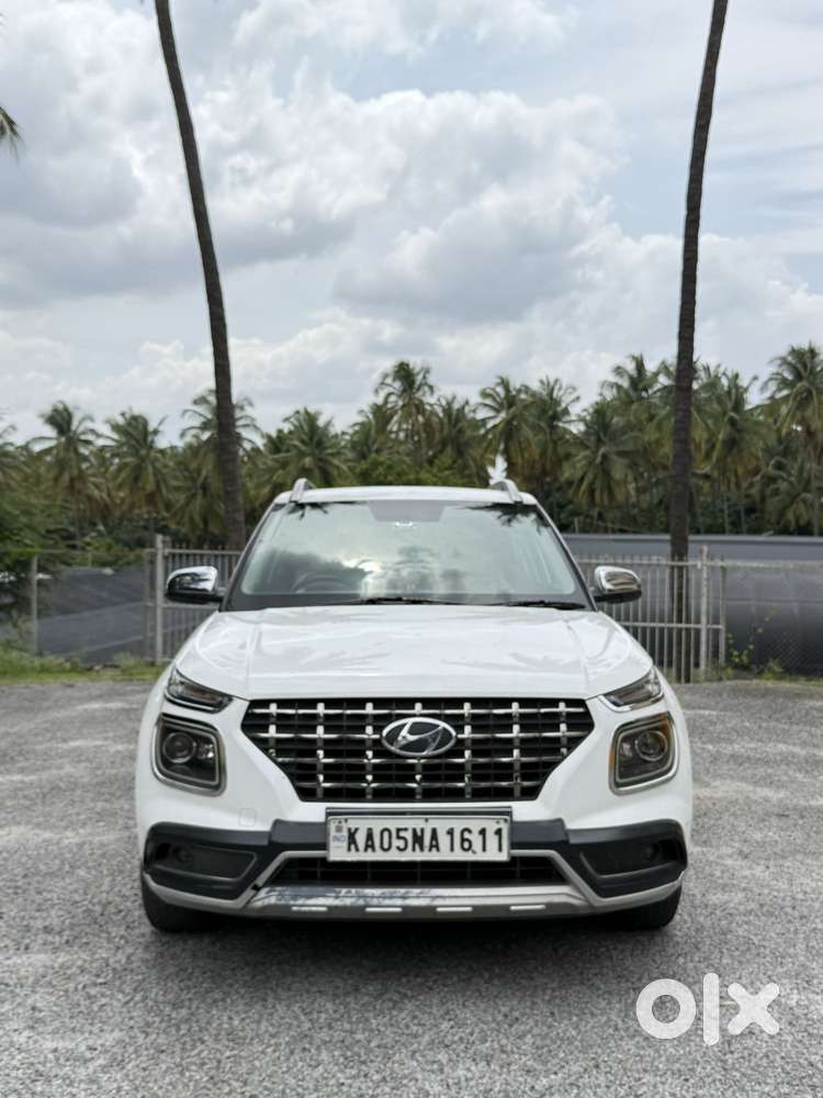 Hyundai Venue Sx Plus Turbo Dct, 2020, Petrol