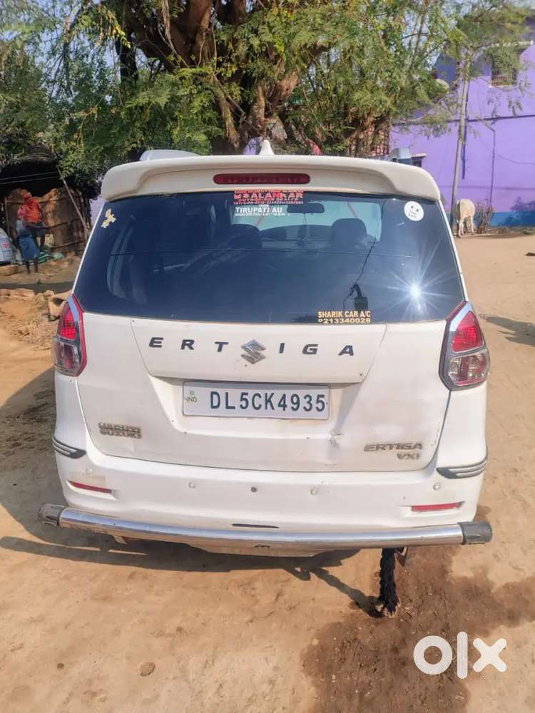 Maruti Suzuki Ertiga 2013 Cng & Hybrids 150000 Km Driven