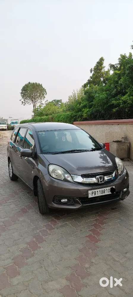 Honda Mobilio 1.5 V 2014