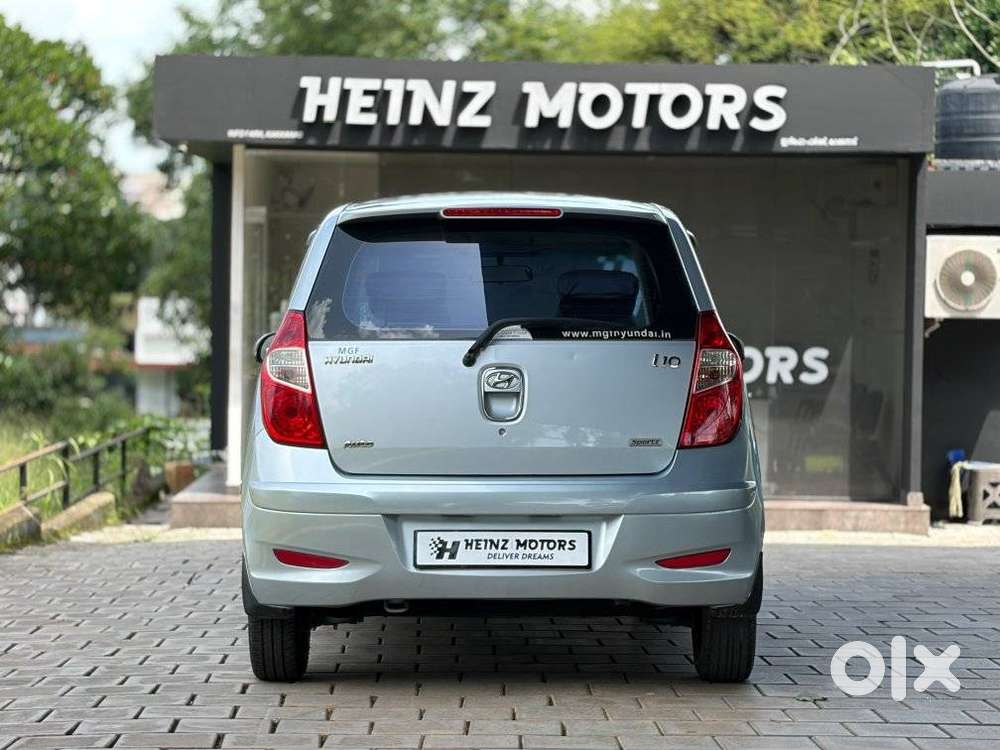 Hyundai I10 Sportz At, 2012, Petrol