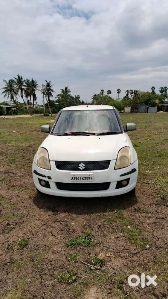 Maruti Swift Dzire Tour 2012