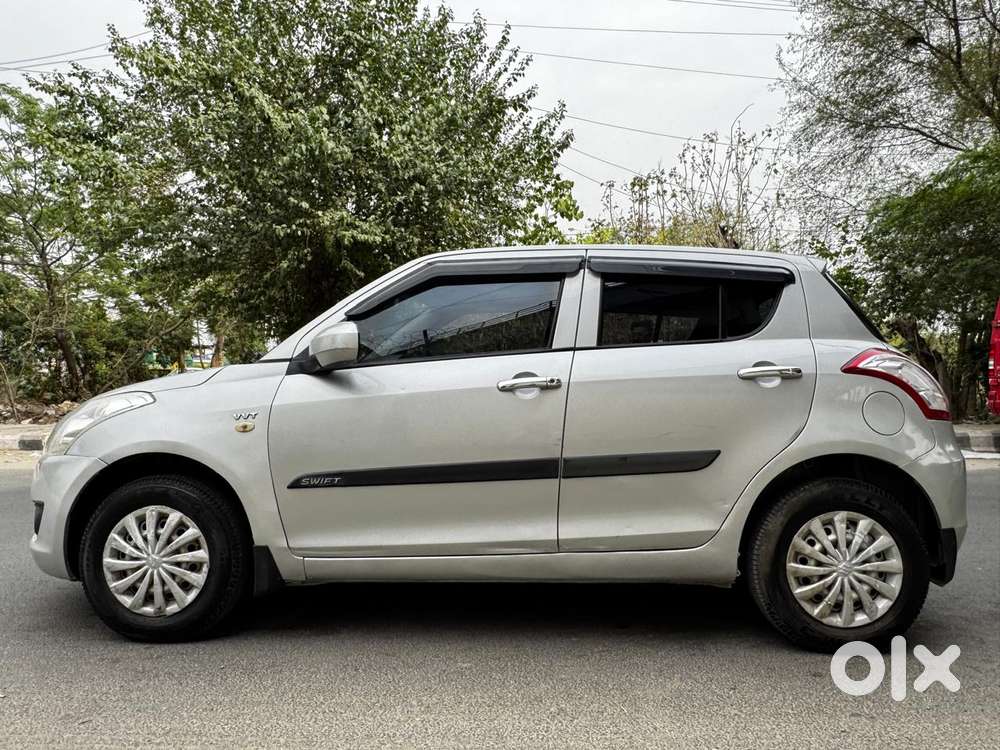 Maruti Suzuki Swift 1.2 Lxi (o), 2013, Cng & Hybrids