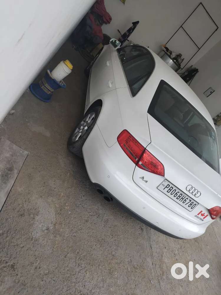 Audi A4 2011 Diesel 66000 Km Driven