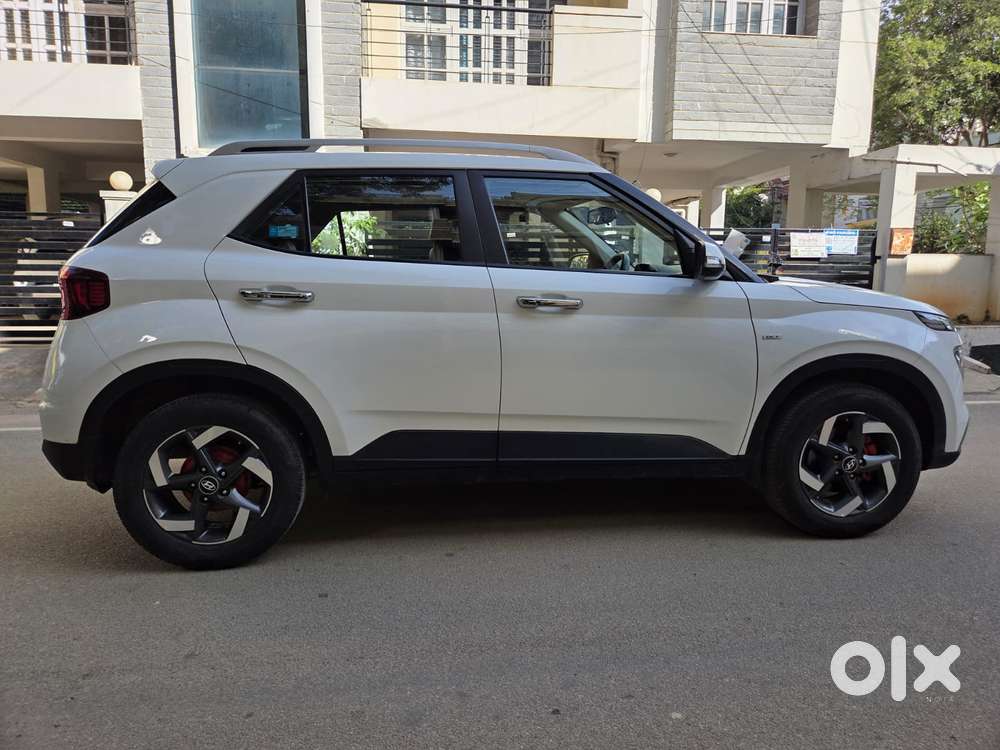 Hyundai Venue Sx Plus Turbo Dct, 2020, Petrol