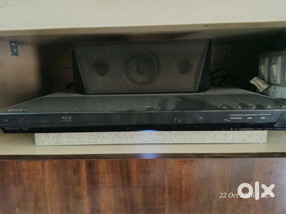 SONY 5.1 BLUE RAY MUSIC System