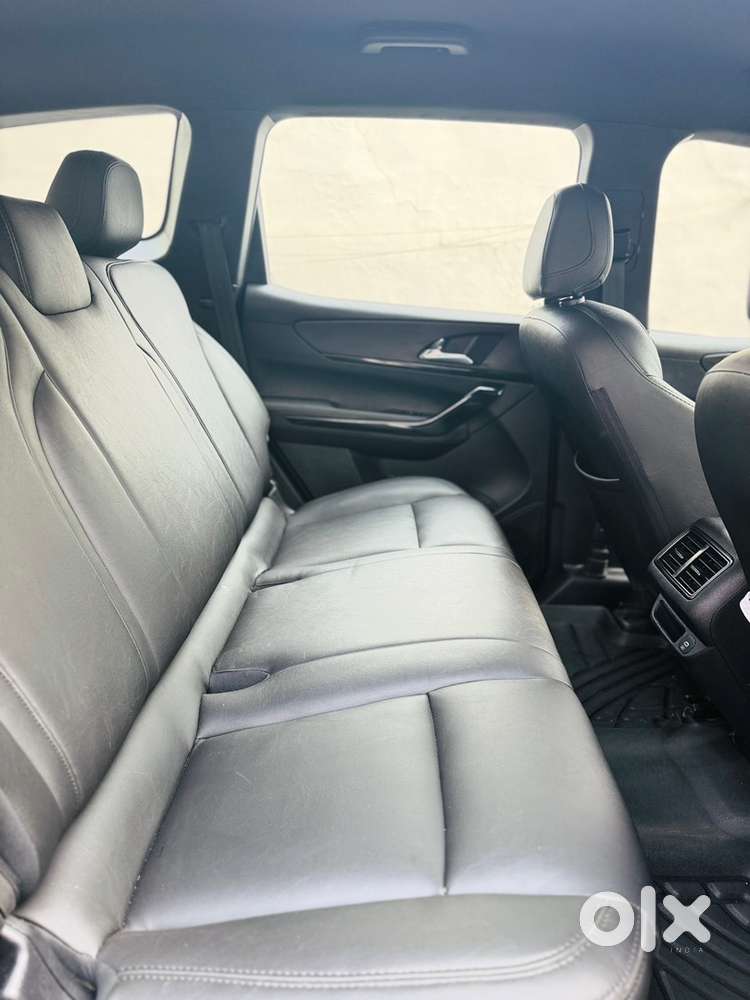 Mahindra Xuv700 Diesel 2024