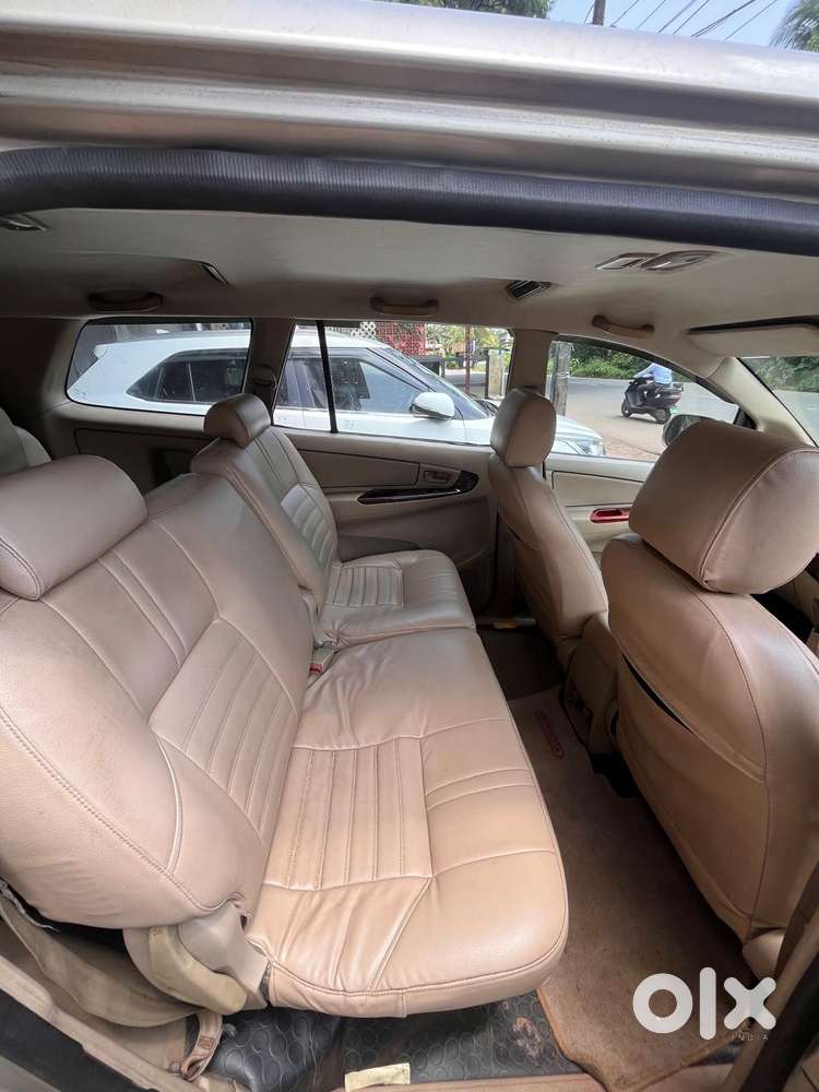 Toyota Innova 2.5 G (diesel) 8 Seater, 2008, Diesel
