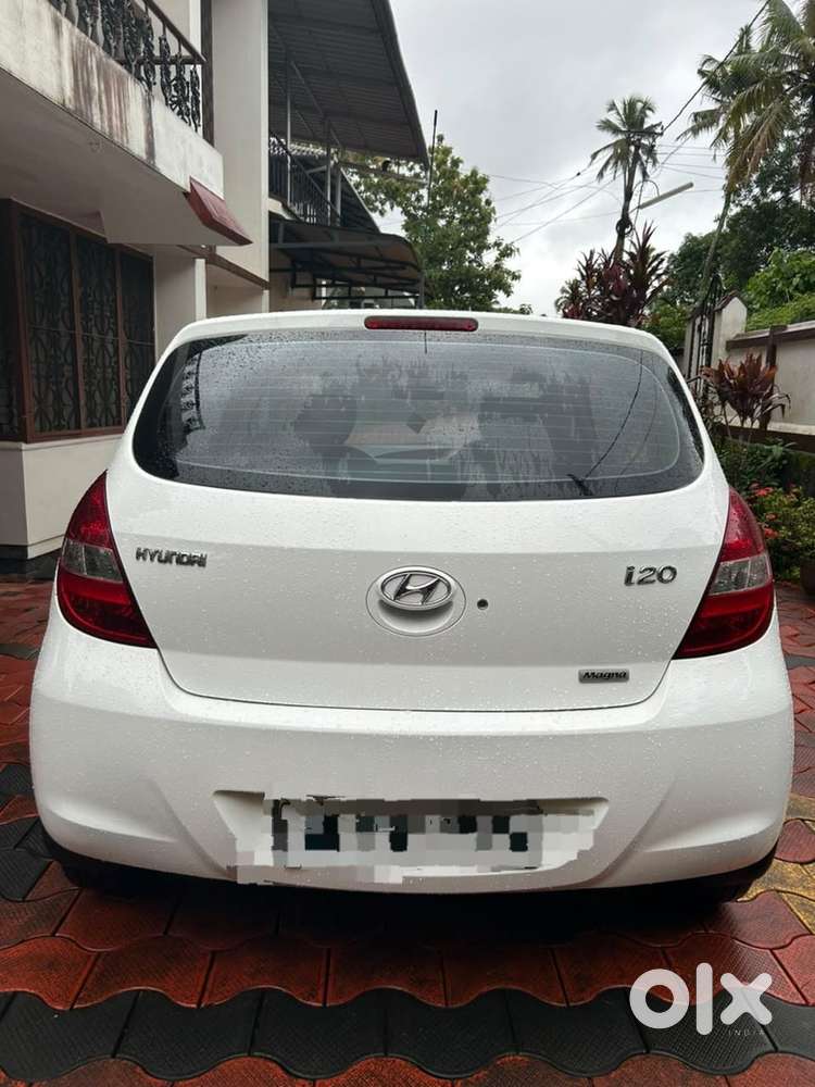 Hyundai I20 Petrol Well Maintained 2010