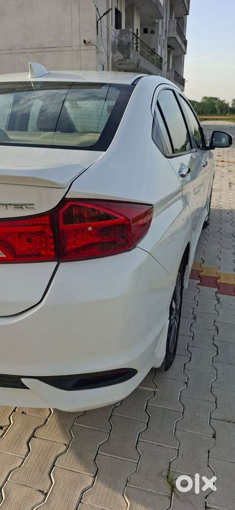 Honda City I-dtec V, 2017, Diesel