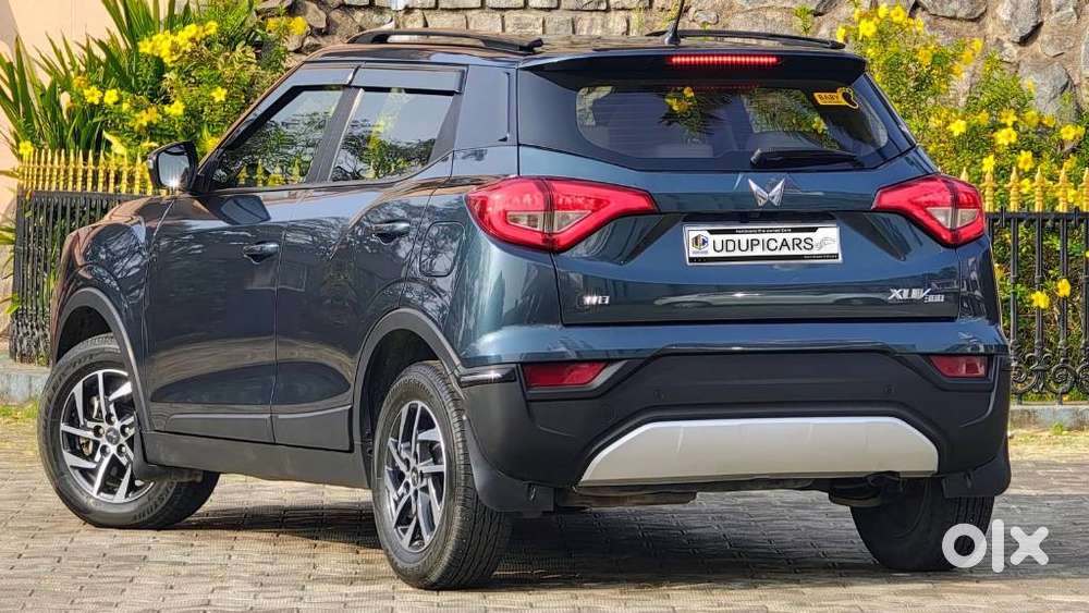 Mahindra Xuv300 W8 Option Diesel, 2023, Diesel