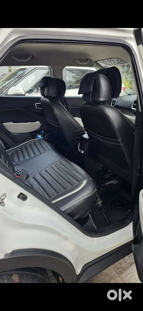 Venue Diesel S Plus Manual