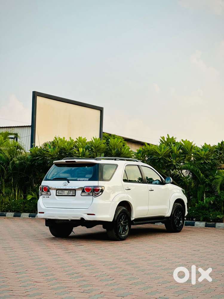 Toyota Fortuner 3.0 4x2 Mt, 2015, Diesel